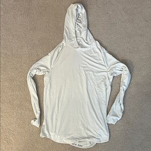 lululemon athletica Light Gray Long Sleeve Hoodie Tee
